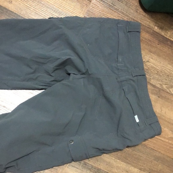 Eddie Bauer Capri’s - Picture 7 of 14